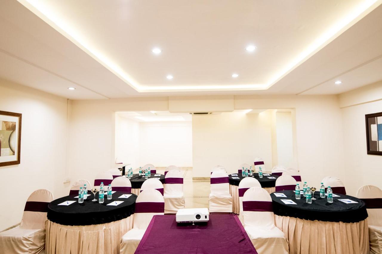 Отель The Fern Residency - Yeshwanthpur Бангалор Экстерьер фото